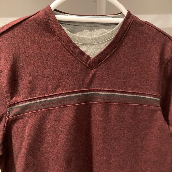 Van Heusen V-Neck Top - Picture 2 of 9